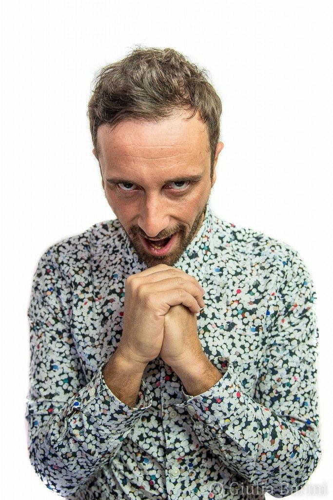 Fiaschi leonardo sbagliato giusto comico Leonardo Fiaschi in Nel posto giusto al momento sbagliato - Nuovo